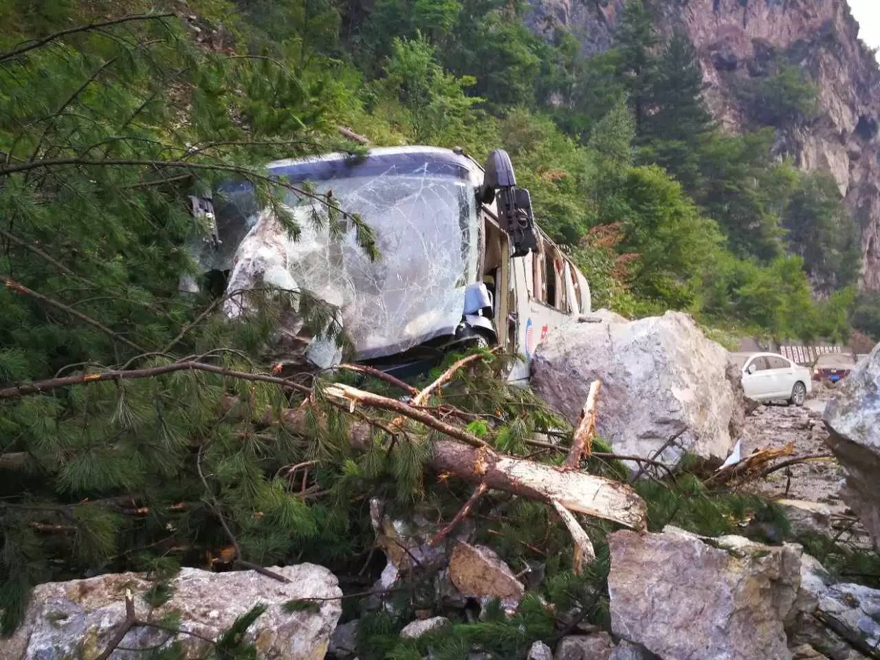 九寨沟地震伤亡最新情况更新😔