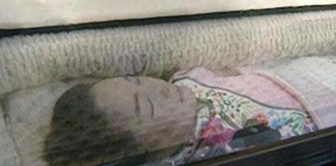 最新女星遗容背后的感人故事揭秘