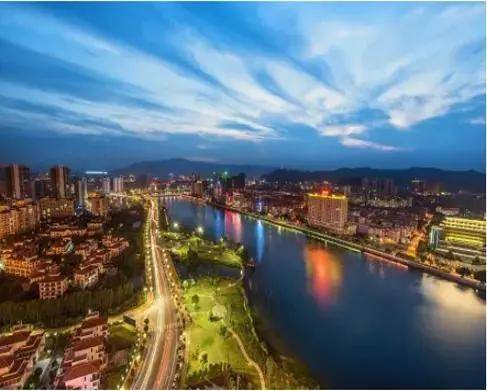 陵县华海湾新动态，变化中的学习之旅，自信与成就感的源泉