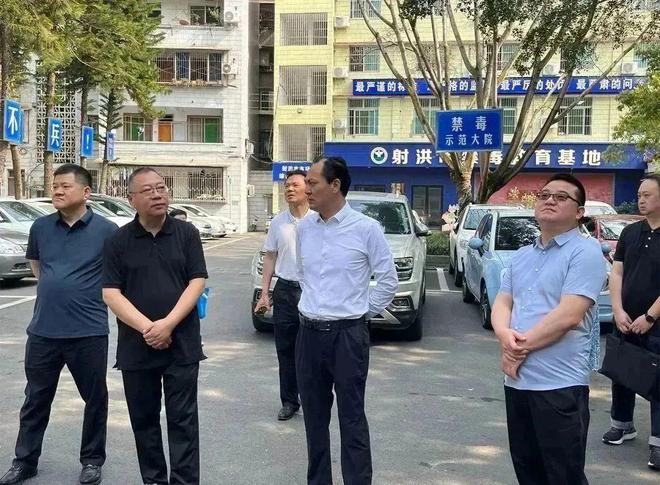 遂宁市最新委常委名单揭晓，探索城市小巷的独特风味